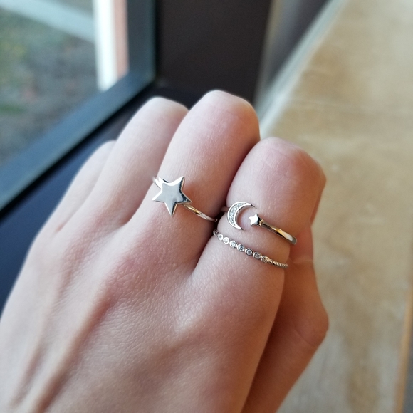 925 Silver Moon & Stars Ring Set - Picture 2 of 6
